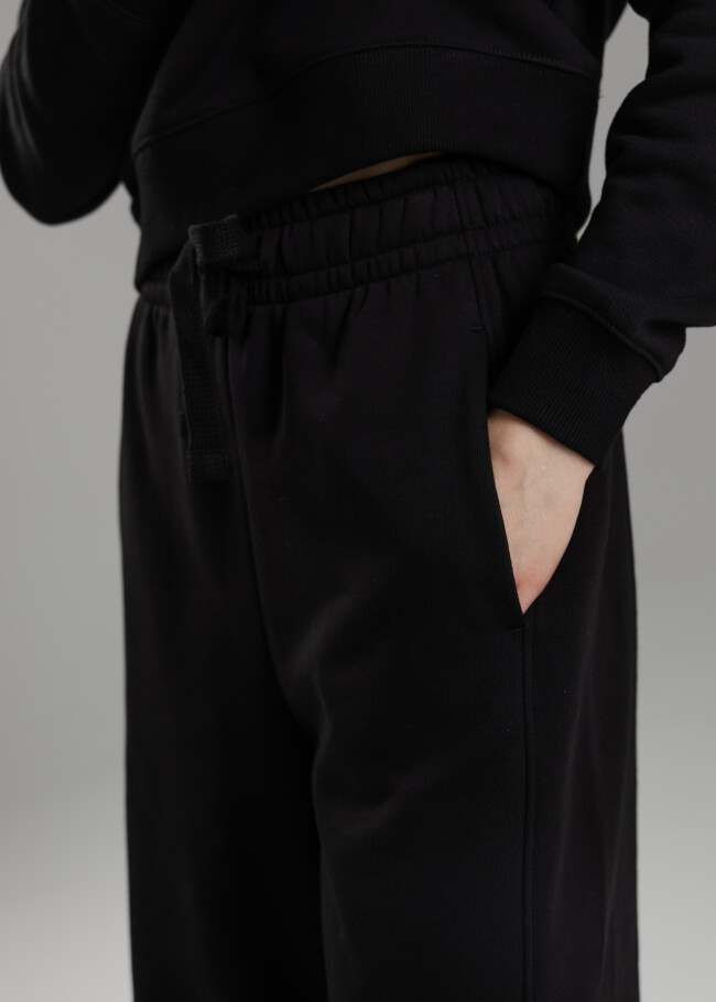 Жіночі спортивні штани baggy